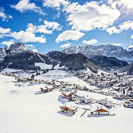 App. Sun Burdengeja Apartment Selva di Val Gardena Bagian luar foto