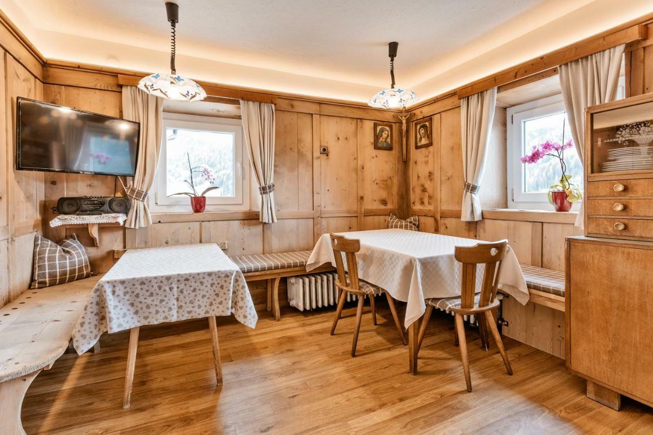 App. Sun Burdengeja Apartment Selva di Val Gardena Bagian luar foto